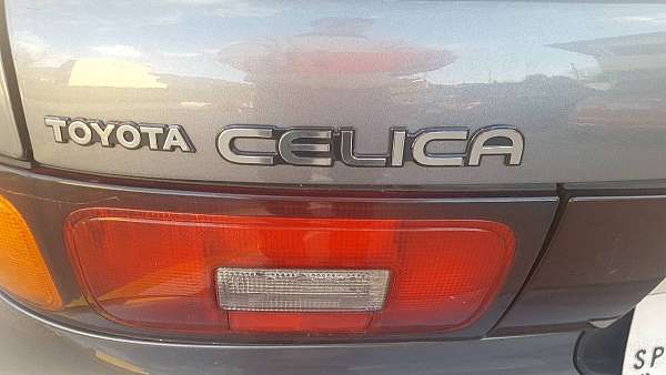 Celica 2.0 turbo 16V 4WD (5/9)