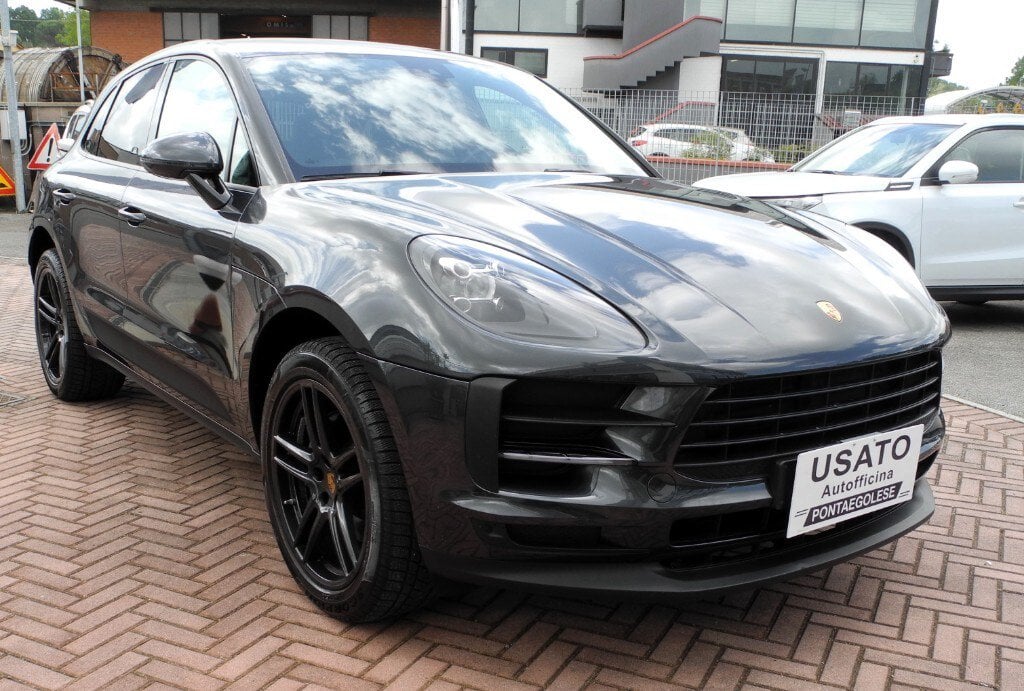 Porsche Macan 2.0 (3/23)