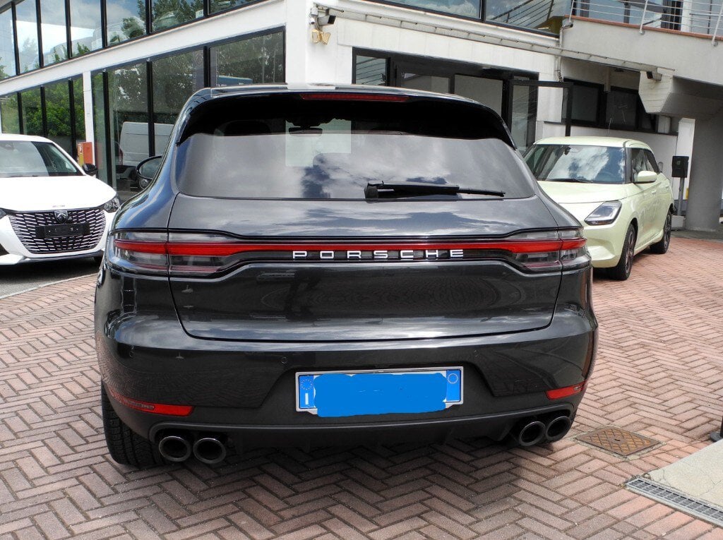 Porsche Macan 2.0 (6/23)