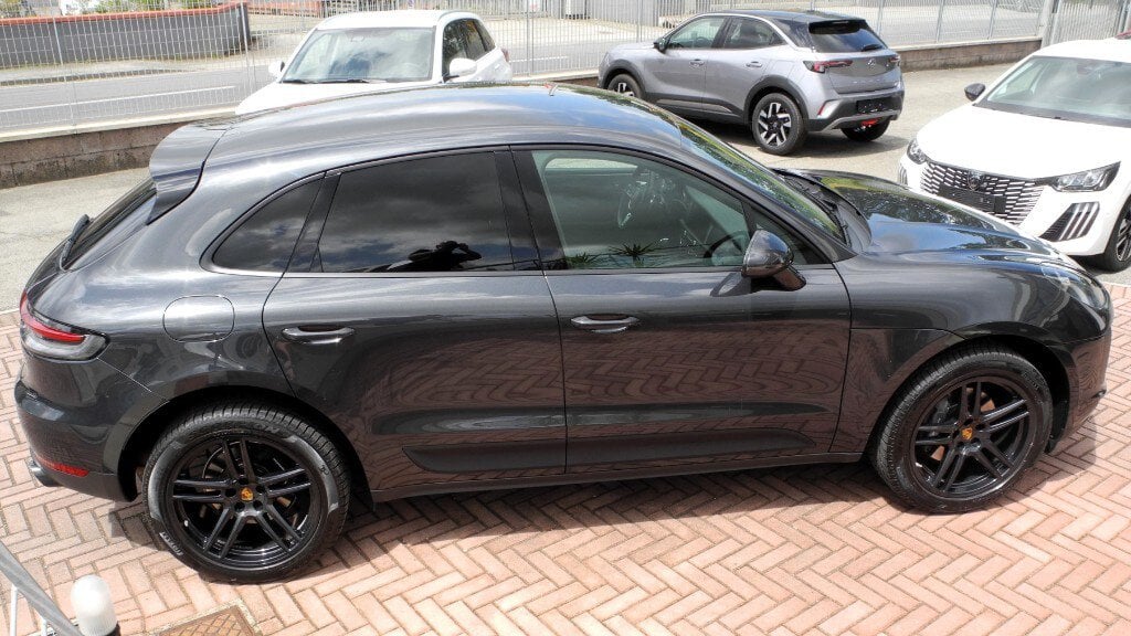 Porsche Macan 2.0 (8/23)