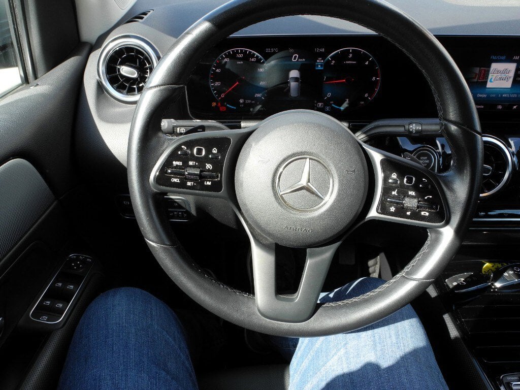 Mercedes-Benz B 180 d Automatic Sport (11/13)