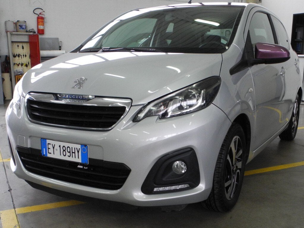 Peugeot 108 VTi 68 ETG 5 porte Active (0/16)