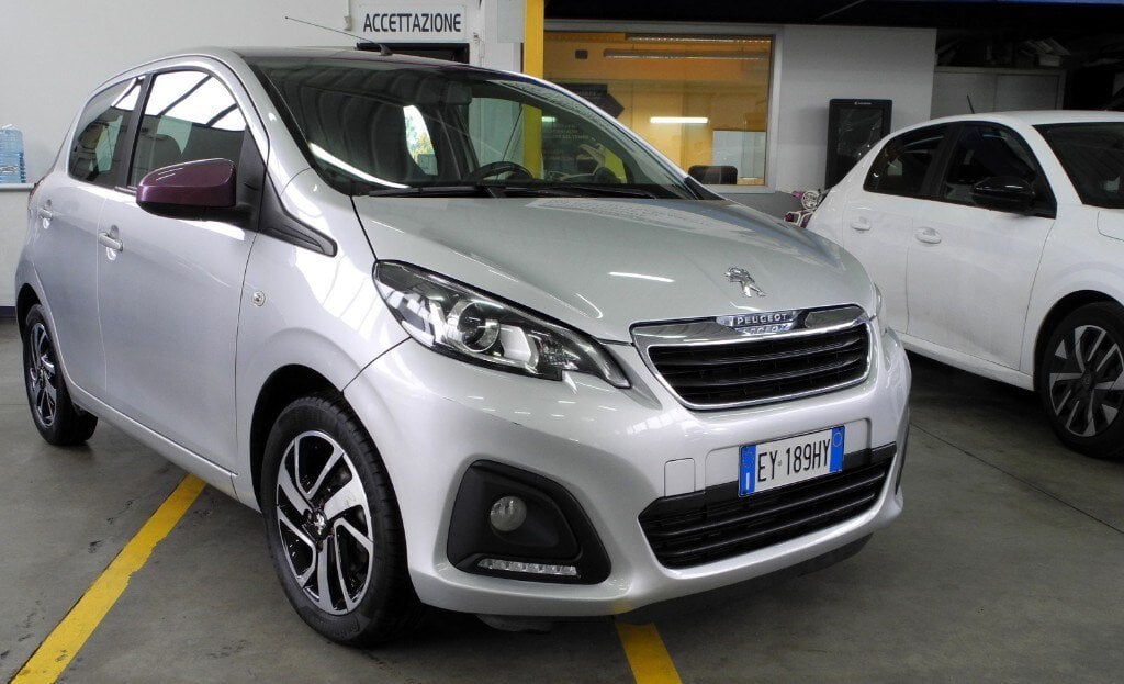 Peugeot 108 VTi 68 ETG 5 porte Active (1/16)