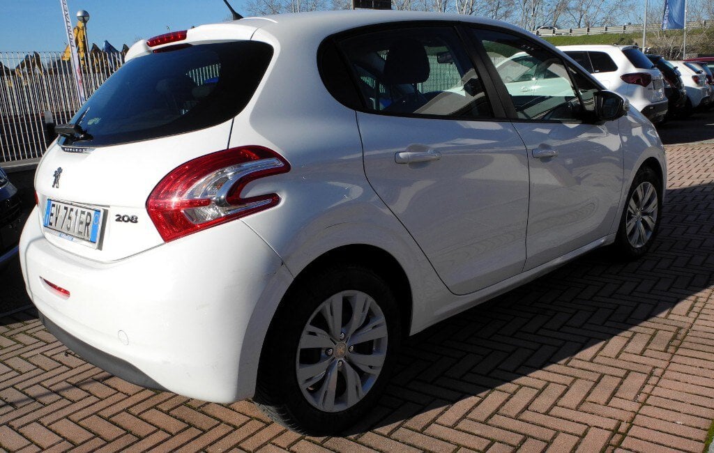 Peugeot 208 1.2 VTi 82 CV 5 porte Active (2/12)