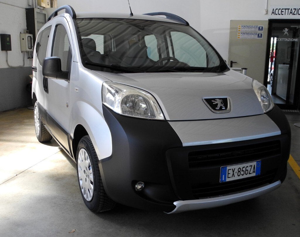 Peugeot Bipper Tepee 1.3 HDi 75 FAP Outdoor (0/15)