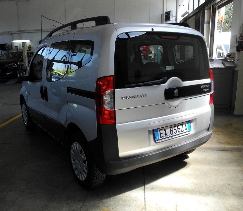 Peugeot Bipper Tepee 1.3 HDi 75 FAP Outdoor (5/15)
