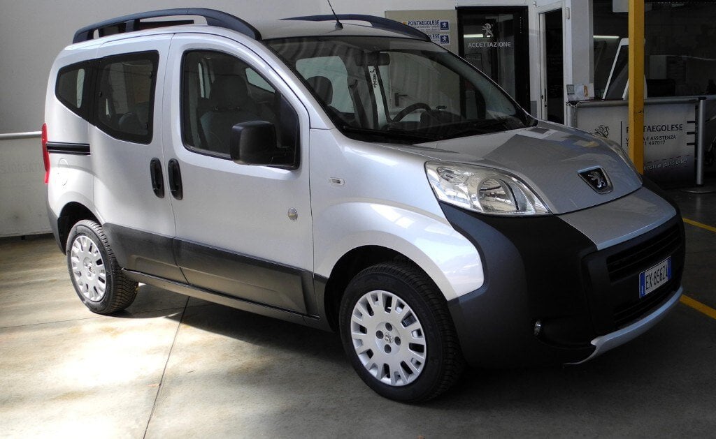 Peugeot Bipper Tepee 1.3 HDi 75 FAP Outdoor (6/15)