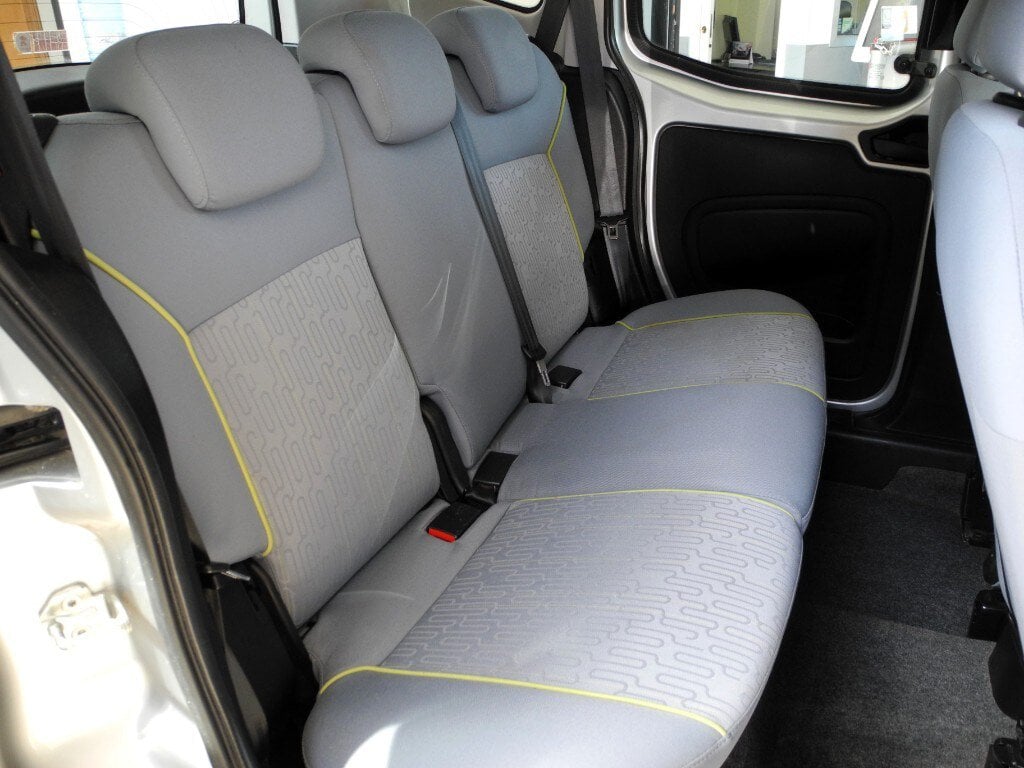 Peugeot Bipper Tepee 1.3 HDi 75 FAP Outdoor (8/15)