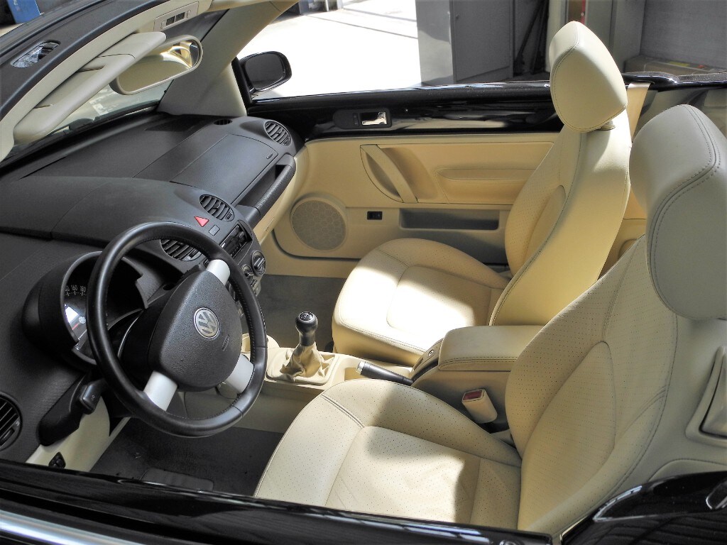VOLKSWAGEN New Beetle 1.9 TDI 101CV Cabrio (13/15)