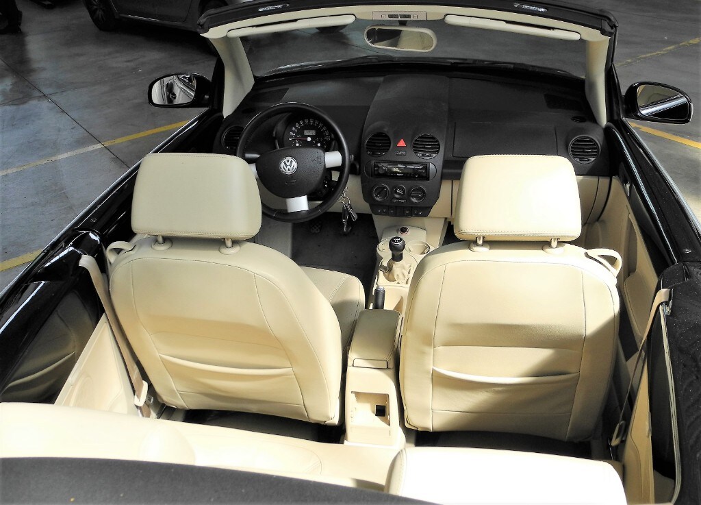 VOLKSWAGEN New Beetle 1.9 TDI 101CV Cabrio (14/15)