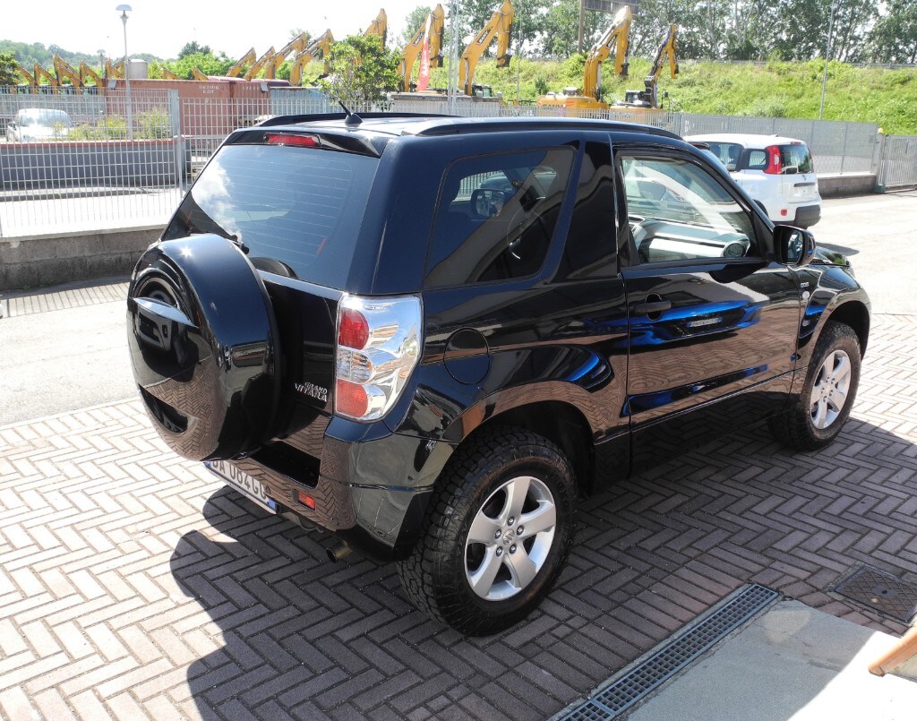 SUZUKI Grand Vitara 2ª Grand Vitara 1.9 DDiS 3 porte (5/16)