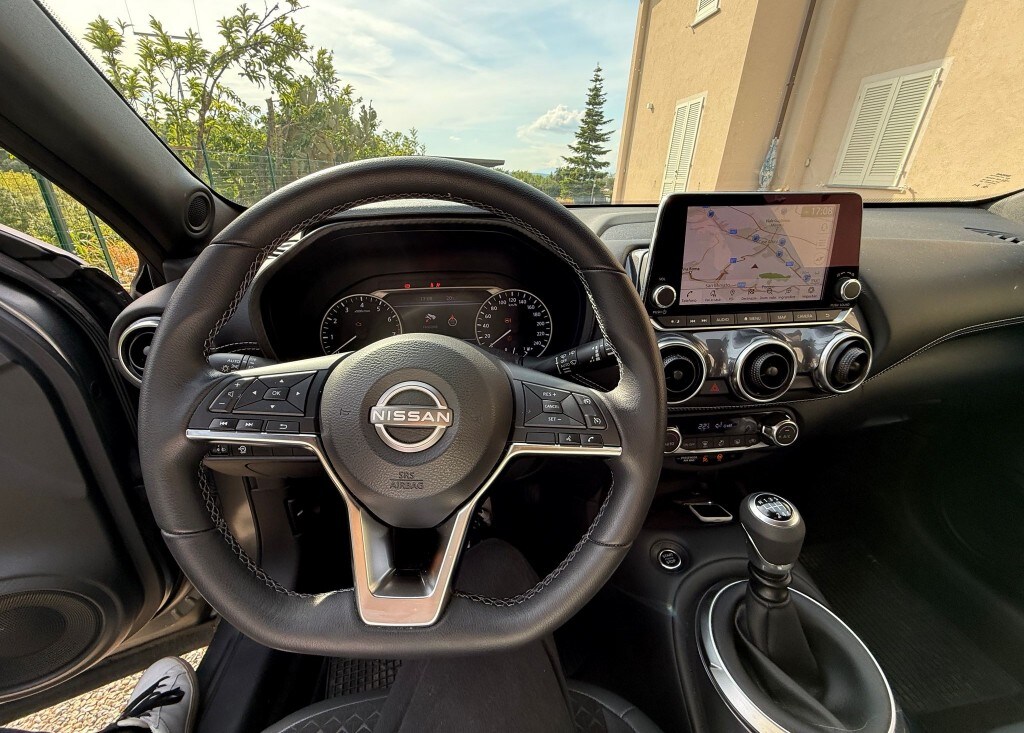 NISSAN Juke 2ª serie Juke 1.0 DIG-T 114 CV N-Connecta (5/14)