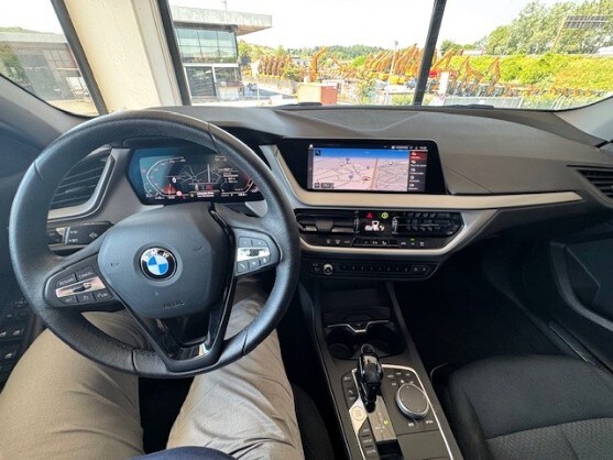 BMW Serie 1 (F40) 116d 5p. Business Advantage (9/13)