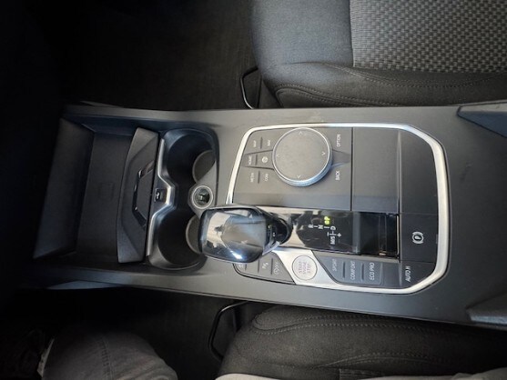 BMW Serie 1 (F40) 116d 5p. Business Advantage (11/13)