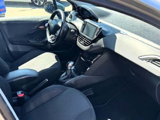 PEUGEOT 208 1° serie PureTech 82 5 porte Allure (6/12)