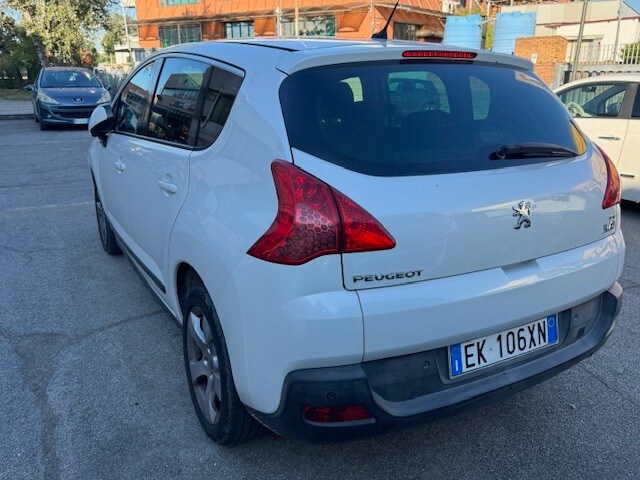PEUGEOT 3008 1ª serie 3008 1.6 e-HDi 112CV cambio robotizzato Stop&Start Active (2/7)