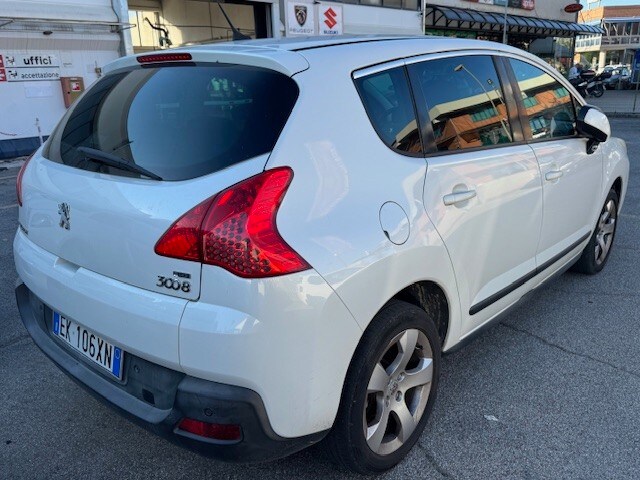 PEUGEOT 3008 1ª serie 3008 1.6 e-HDi 112CV cambio robotizzato Stop&Start Active (3/7)