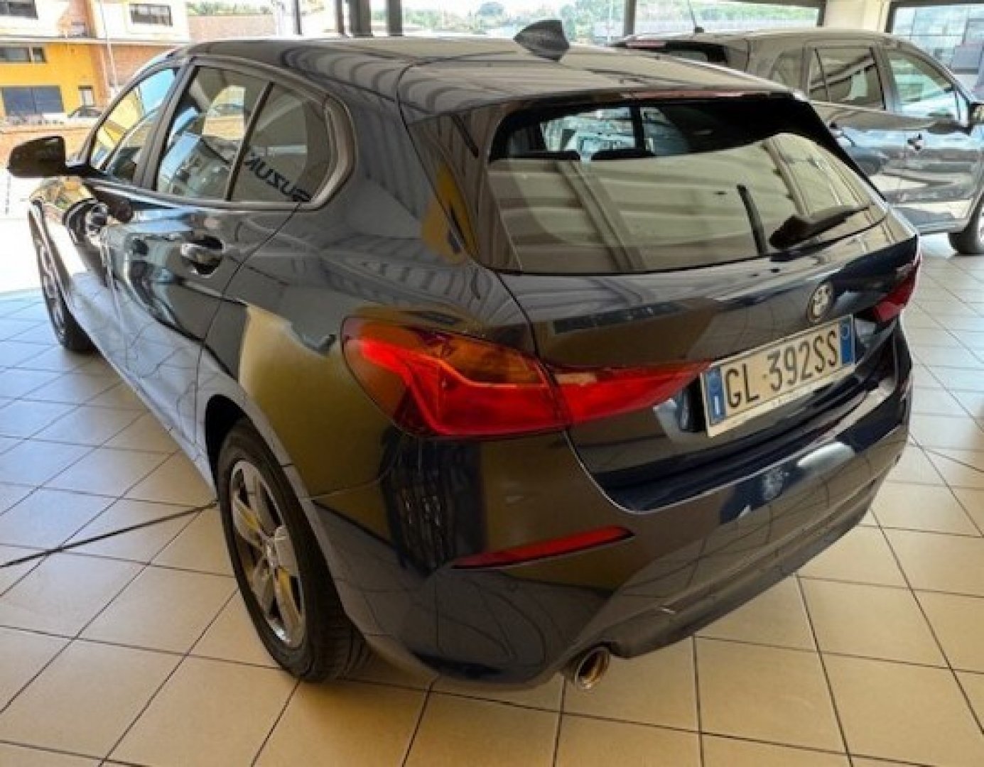 BMW Serie 1 (F40) 116d 5p. Business Advantage (3/11)