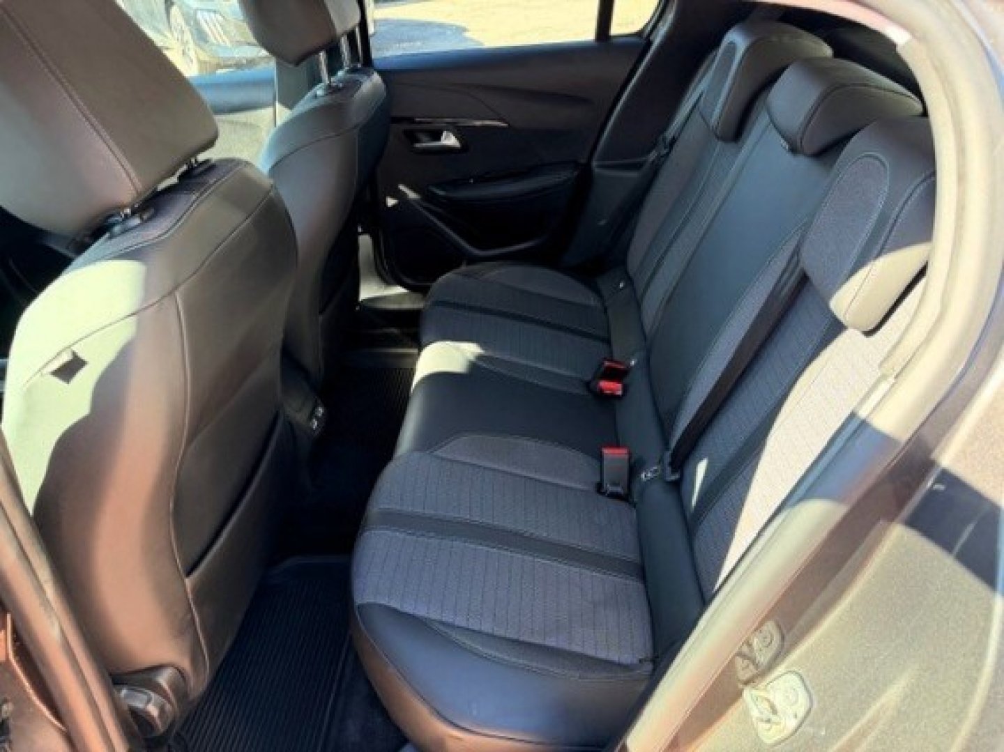 PEUGEOT 208 2ª serie 208 PureTech 100 Stop&Start 5 porte Allure (5/19)