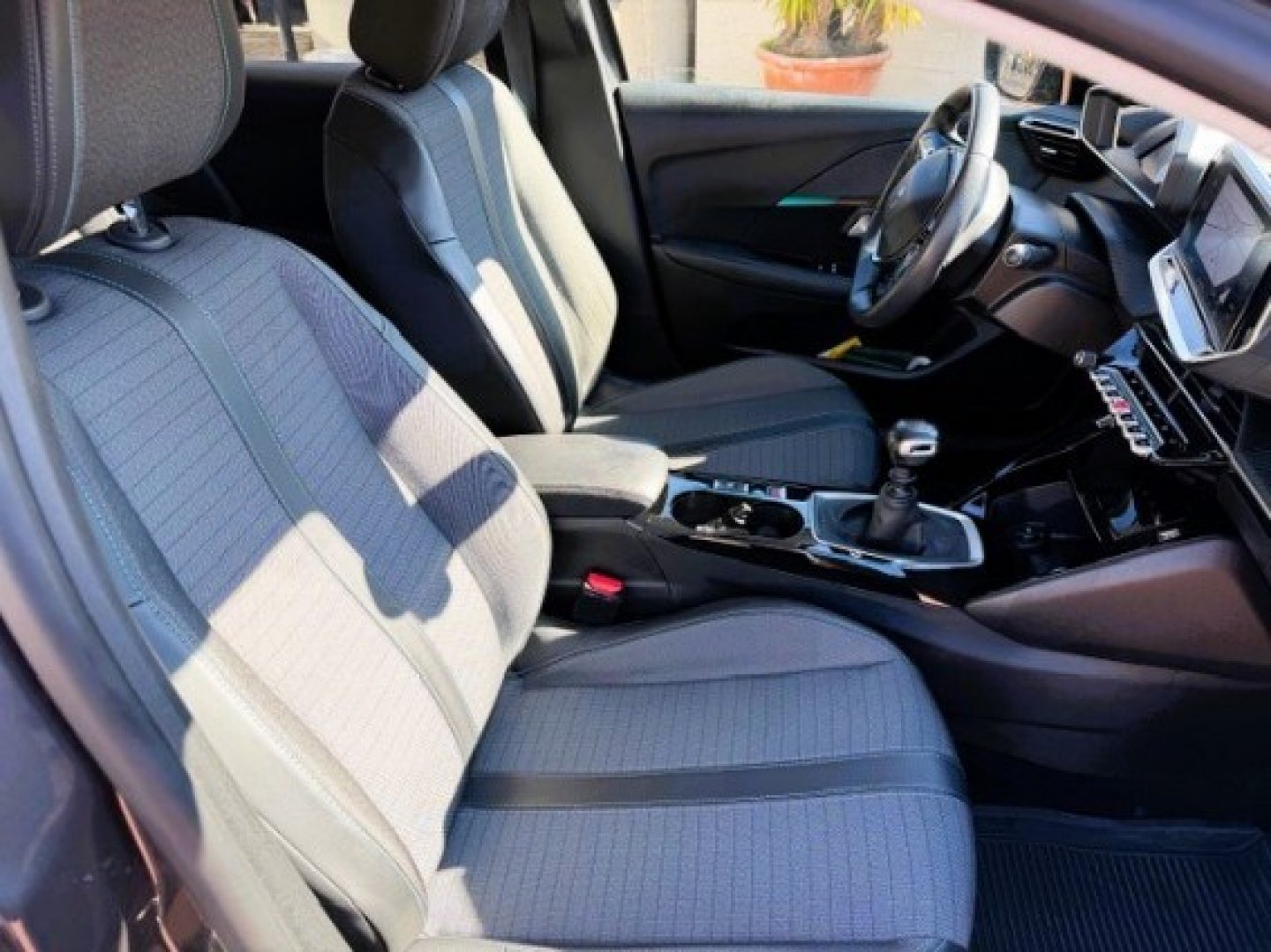 PEUGEOT 208 2ª serie 208 PureTech 100 Stop&Start 5 porte Allure (7/19)