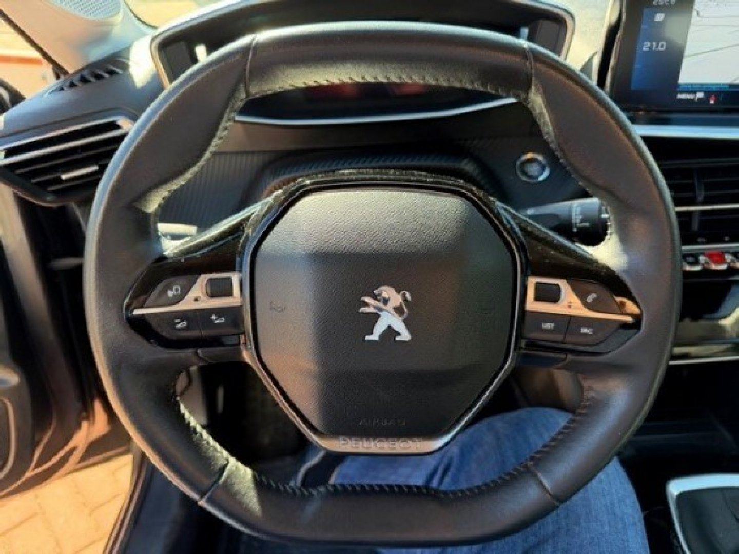 PEUGEOT 208 2ª serie 208 PureTech 100 Stop&Start 5 porte Allure (15/19)