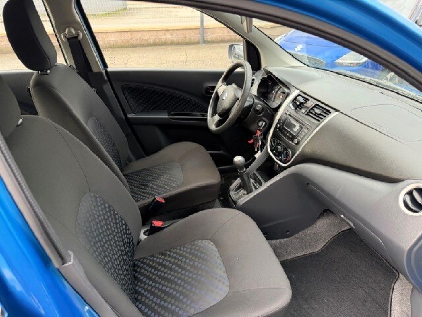 SUZUKI Celerio Celerio 1.0 Style (8/15)