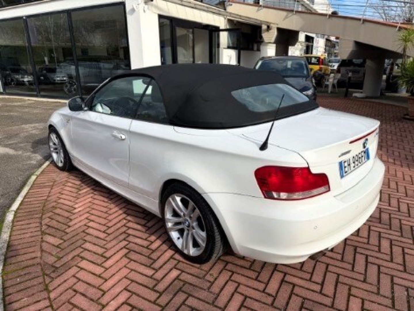 BMW Serie 1 Cabrio(E88) 118d Cabrio Eletta (3/15)