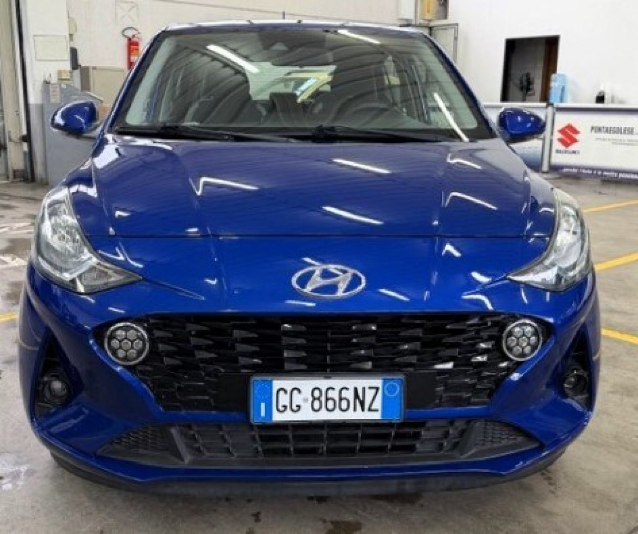 HYUNDAI i10 3ª serie i10 1.0 MPI Tech (2/23)