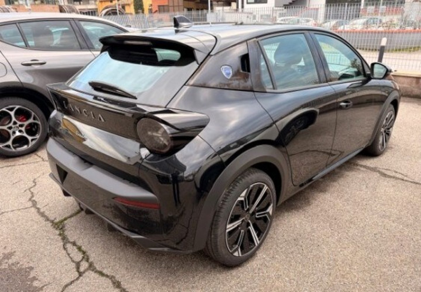 LANCIA Ypsilon 4ª serie Ypsilon Hybrid e-DCT LX (2/7)