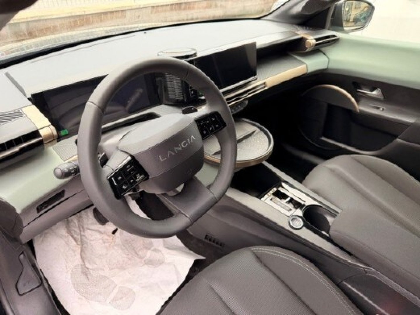 LANCIA Ypsilon 4ª serie Ypsilon Hybrid e-DCT LX (4/7)