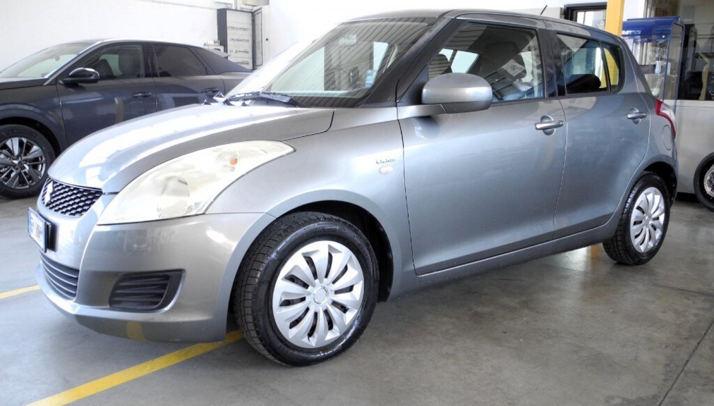 SUZUKI Swift (2010-2017) Swift 1.3 DDiS 5 porte GL (1/6)