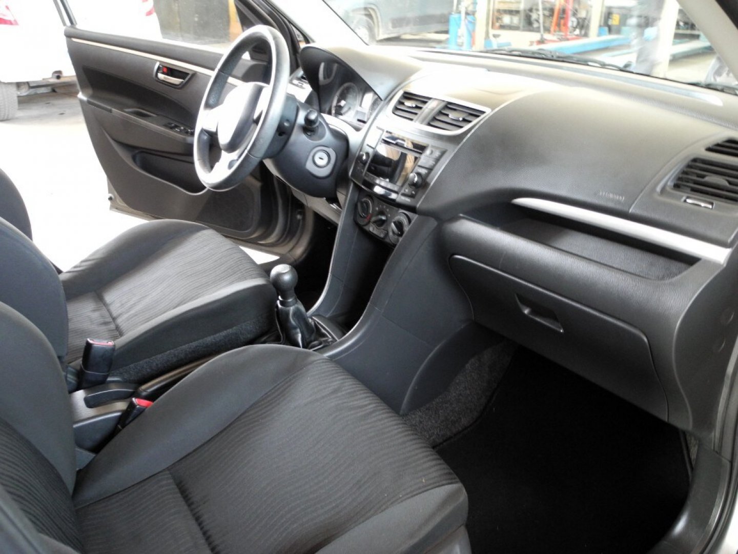 SUZUKI Swift (2010-2017) Swift 1.3 DDiS 5 porte GL (4/6)