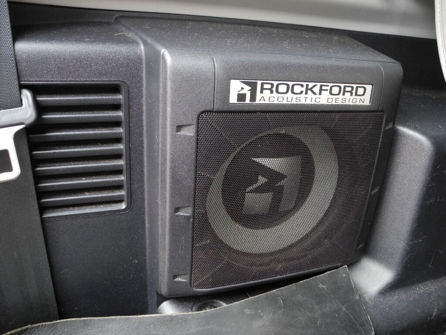 MITSUBISHI Pajero (2006-2009) Pajero 3.2 DI-D 16V aut. 5p. Instyle DPF (16/21)