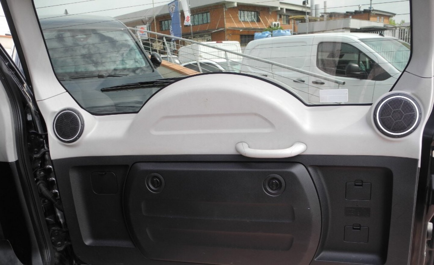 MITSUBISHI Pajero (2006-2009) Pajero 3.2 DI-D 16V aut. 5p. Instyle DPF (17/21)