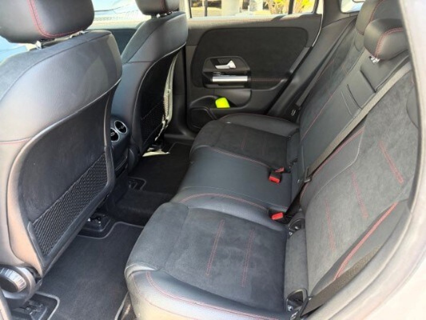 MERCEDES EQA (H243) EQA 250+ Sport (8/30)