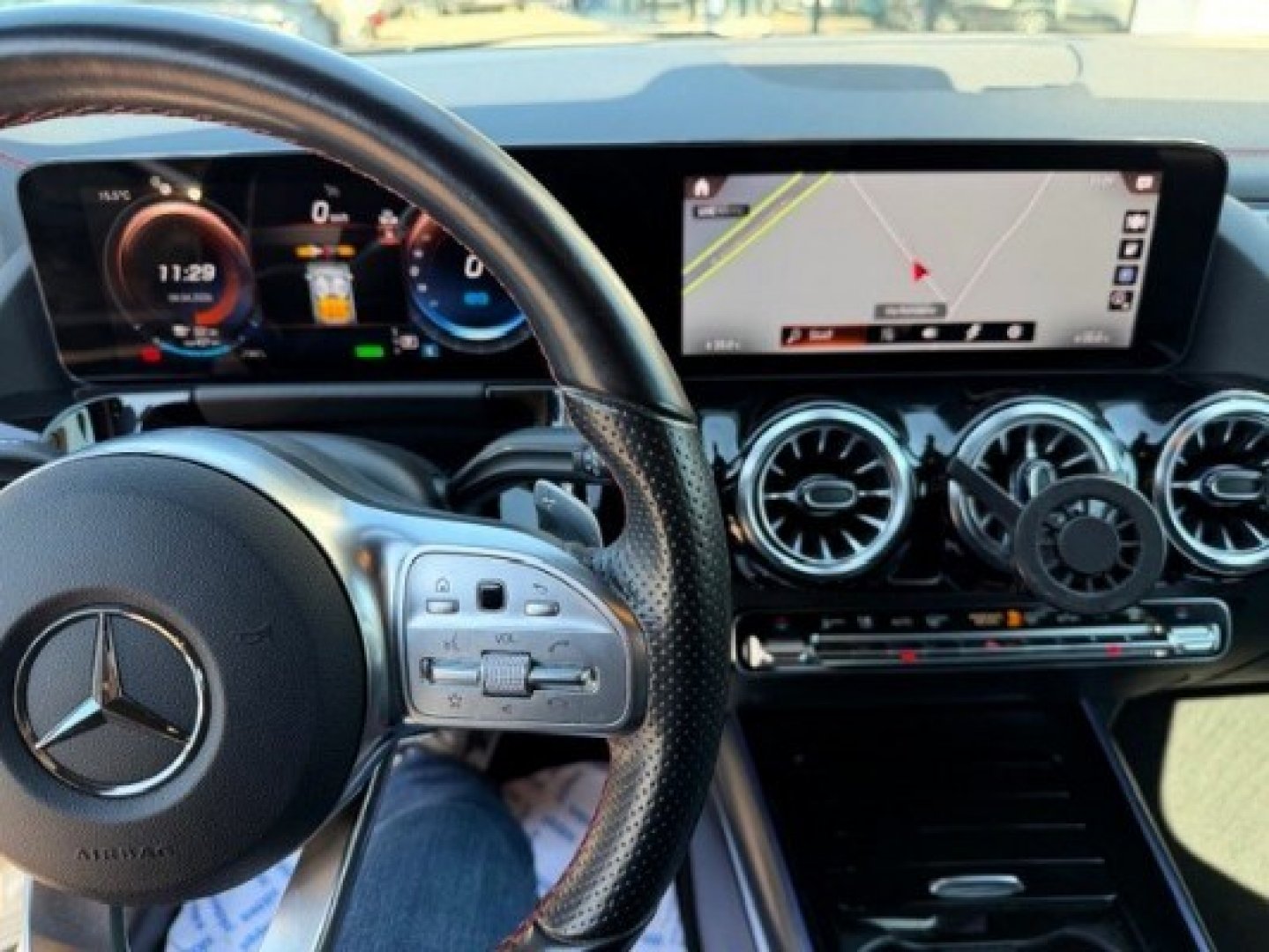 MERCEDES EQA (H243) EQA 250+ Sport (11/30)