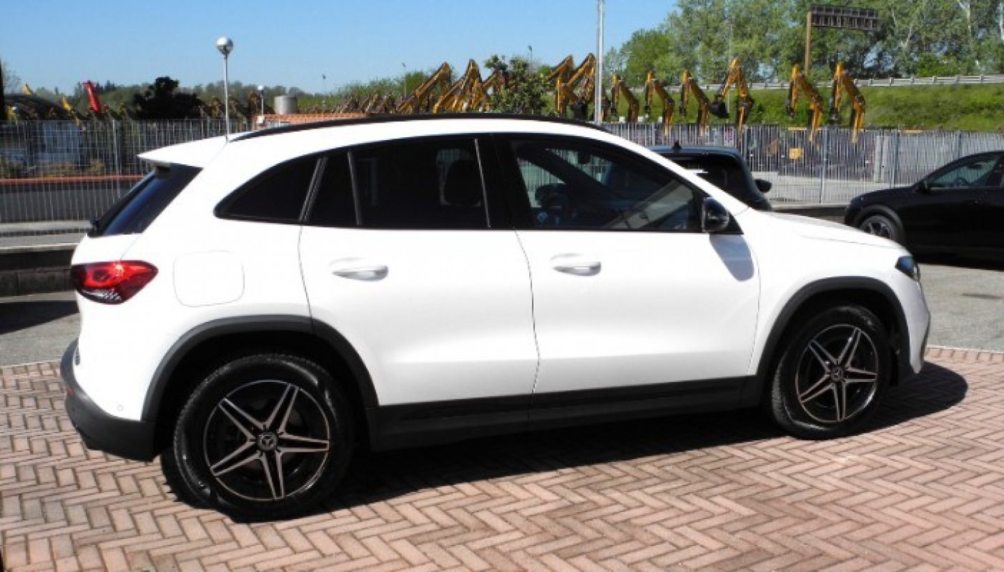 MERCEDES EQA (H243) EQA 250+ Sport (19/30)