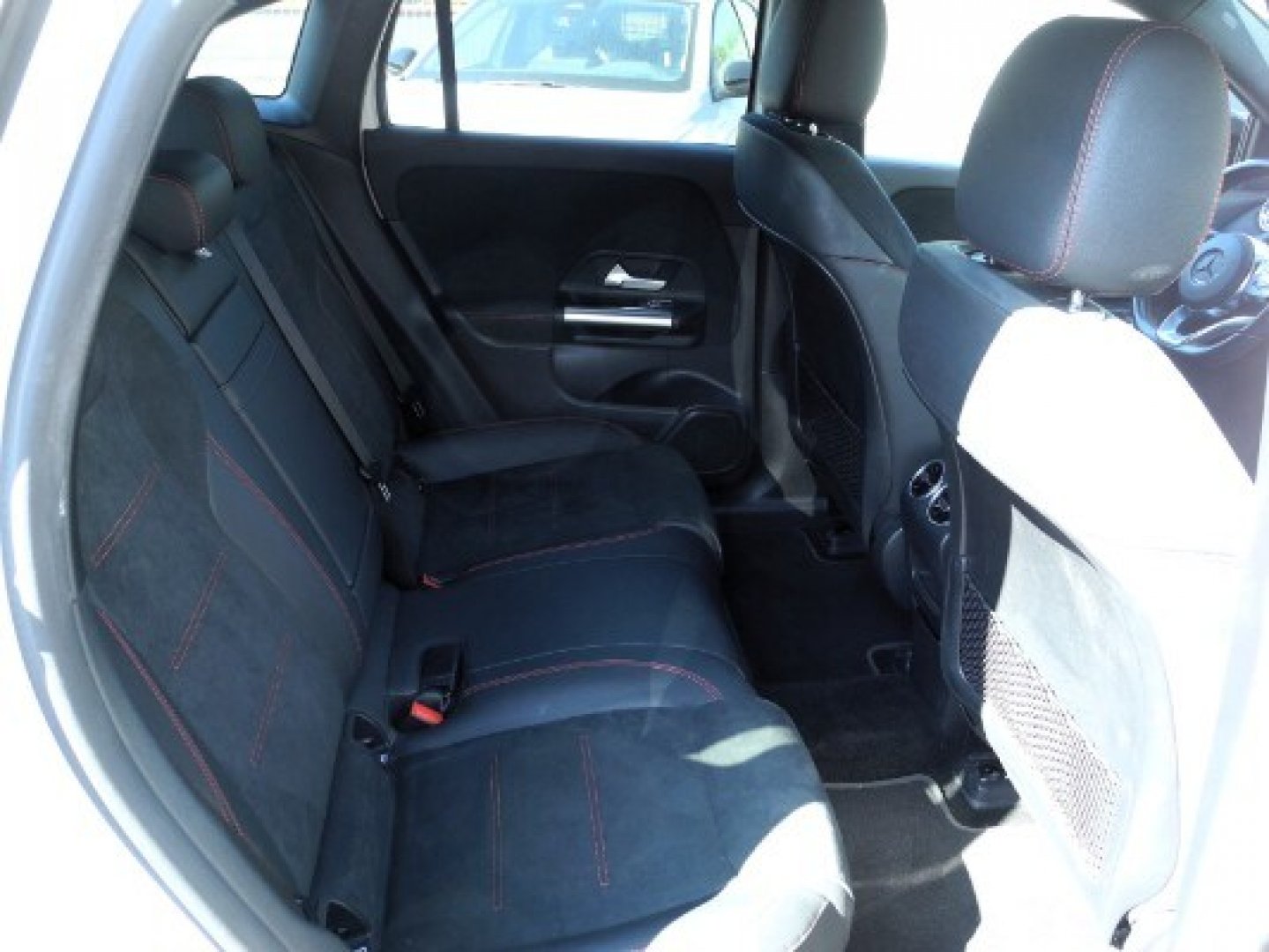 MERCEDES EQA (H243) EQA 250+ Sport (20/30)