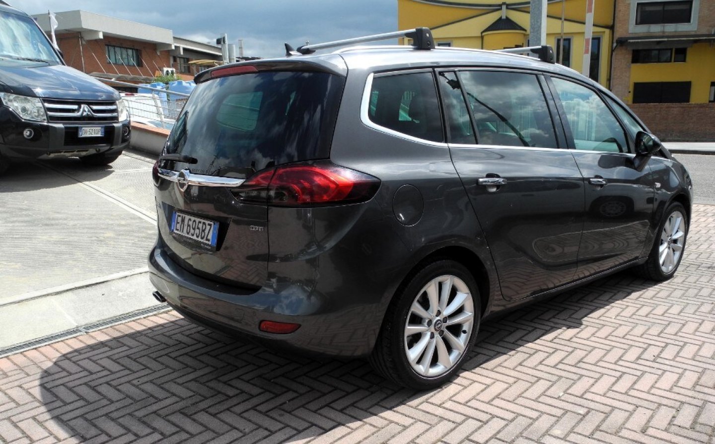 OPEL Zafira 3ª serie Zafira Tourer 2.0 CDTi 165CV S&S Cosmo (3/12)
