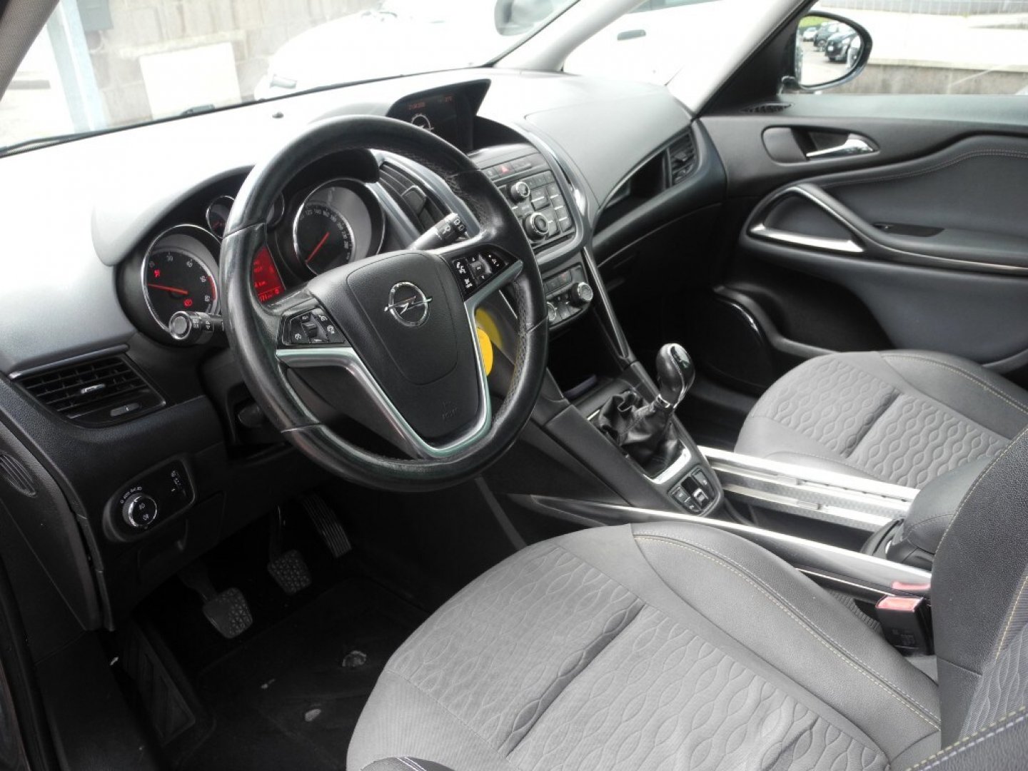 OPEL Zafira 3ª serie Zafira Tourer 2.0 CDTi 165CV S&S Cosmo (9/12)