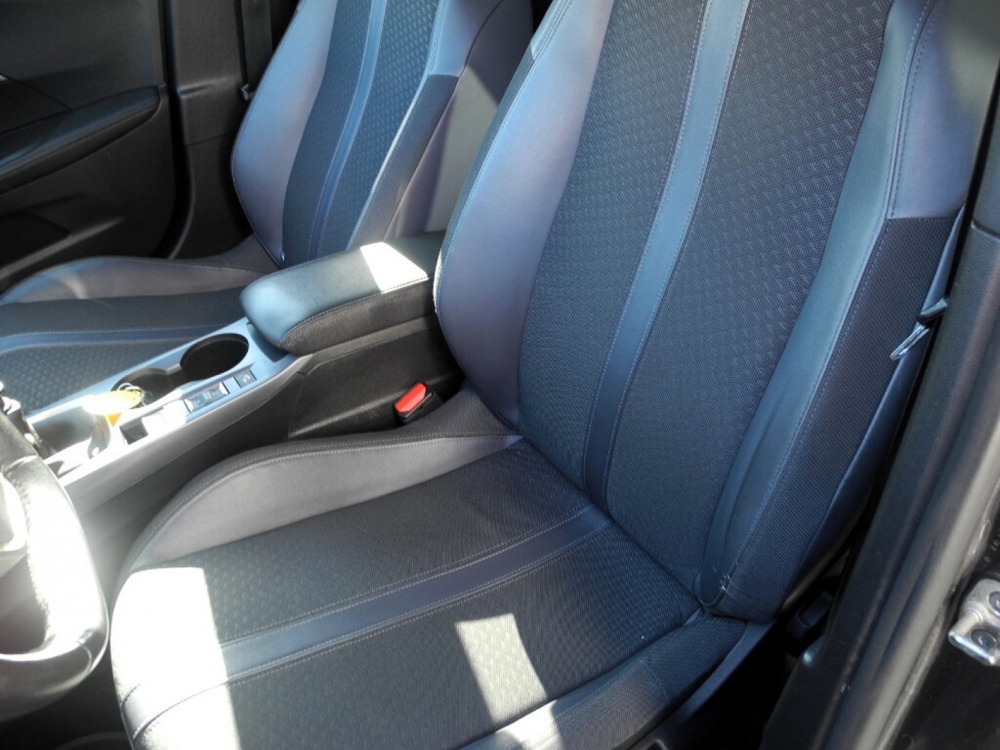 PEUGEOT 2008 2ª serie 2008 PureTech 130 S&S Allure (19/21)