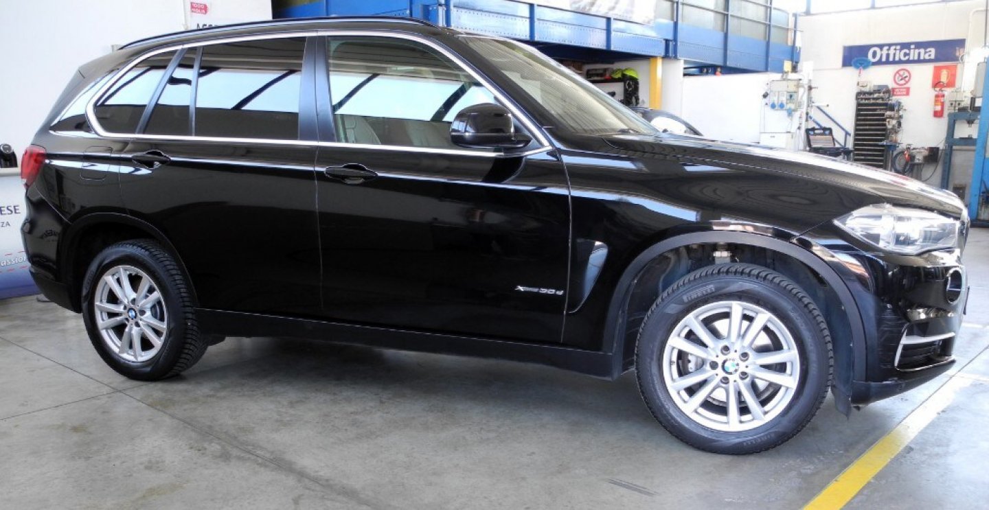 BMW X5 (F15/85) X5 xDrive30d 249CV Business (5/20)