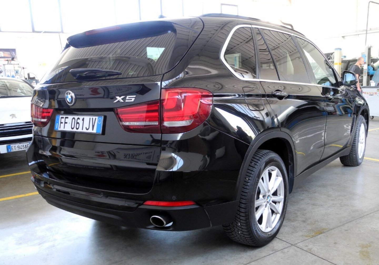 BMW X5 (F15/85) X5 xDrive30d 249CV Business (6/20)