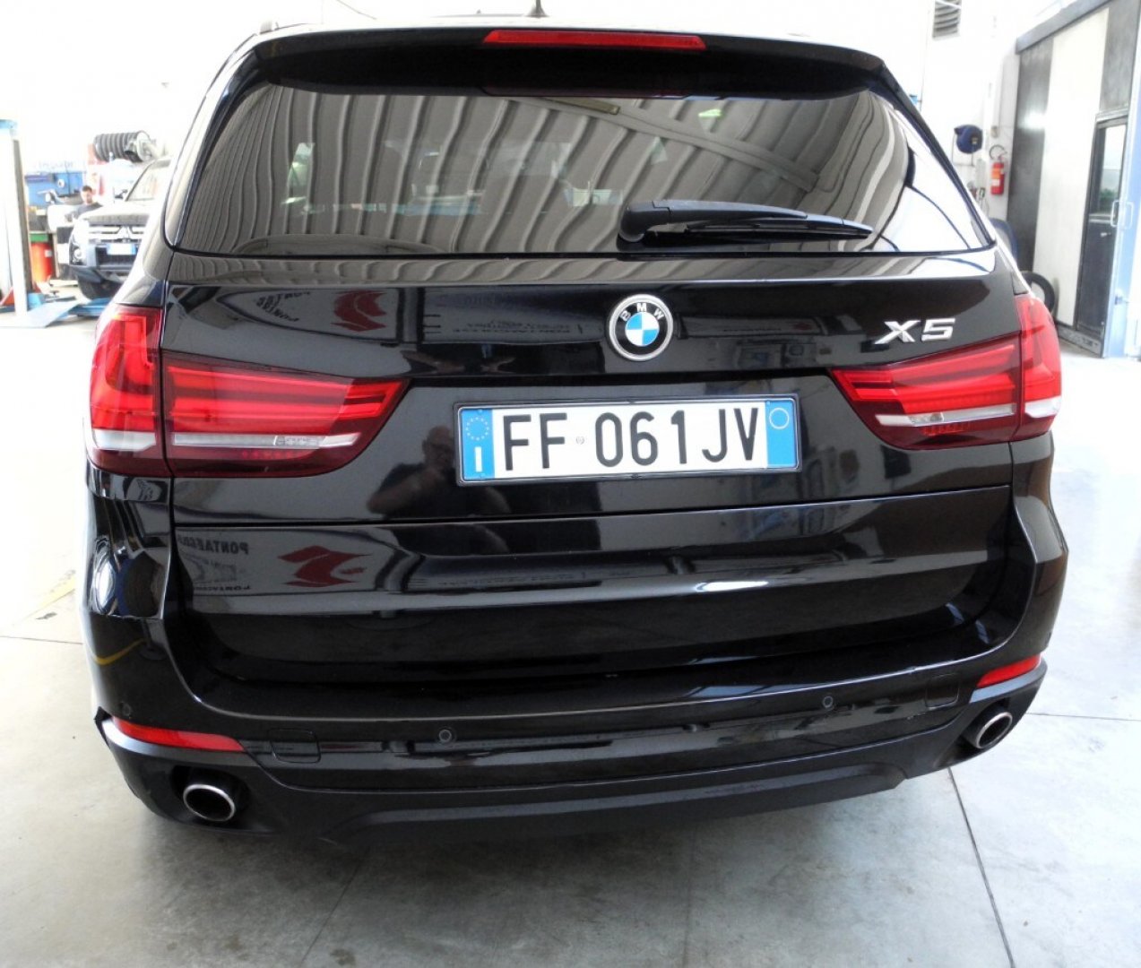 BMW X5 (F15/85) X5 xDrive30d 249CV Business (8/20)