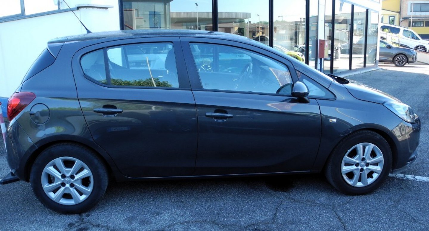 OPEL Corsa 5ª serie Corsa 1.2 5 porte n-Joy (3/14)