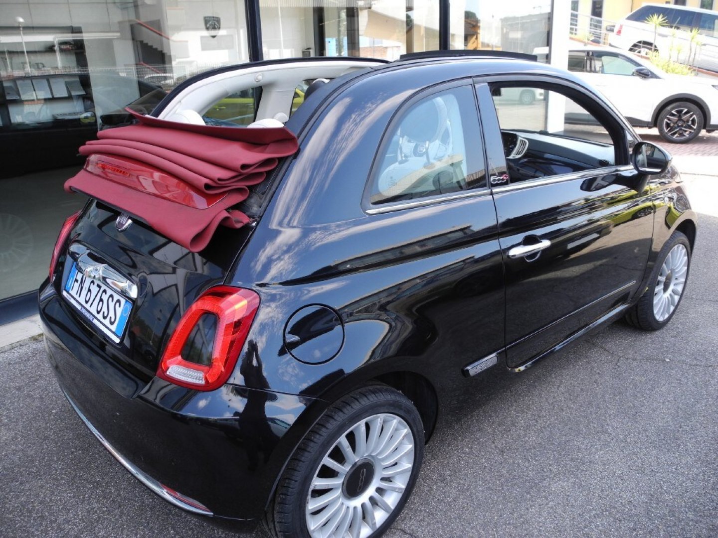 FIAT 500 (2015-2024) 500 1.2 Lounge (15/30)