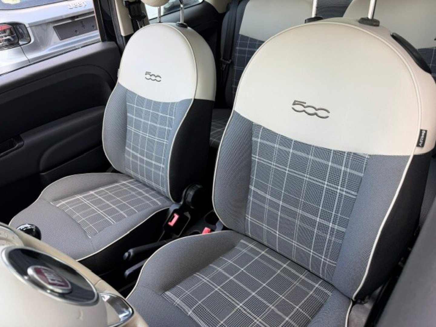 FIAT 500 (2015-2024) 500 1.2 Lounge (28/30)