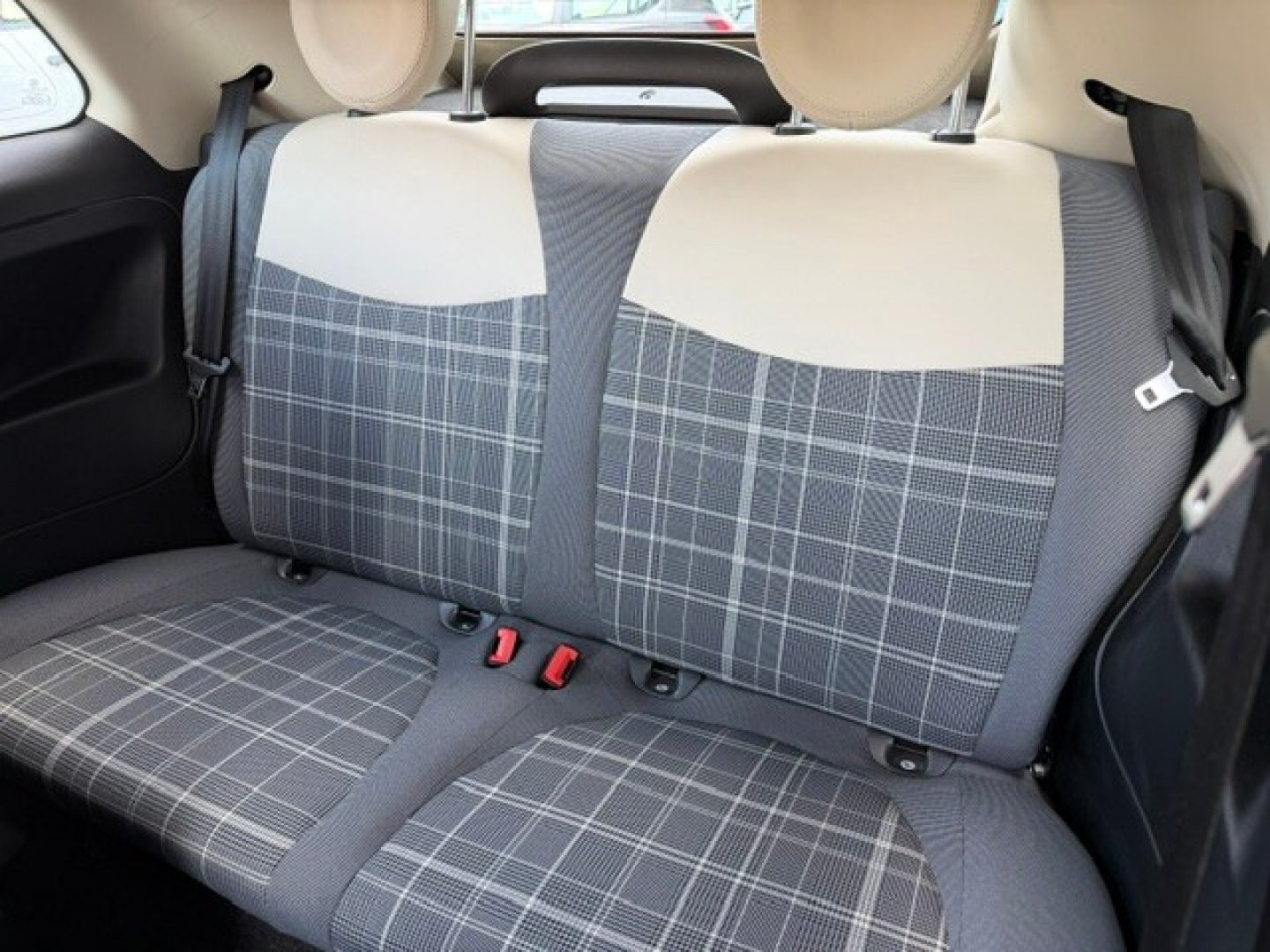 FIAT 500 (2015-2024) 500 1.2 Lounge (29/30)