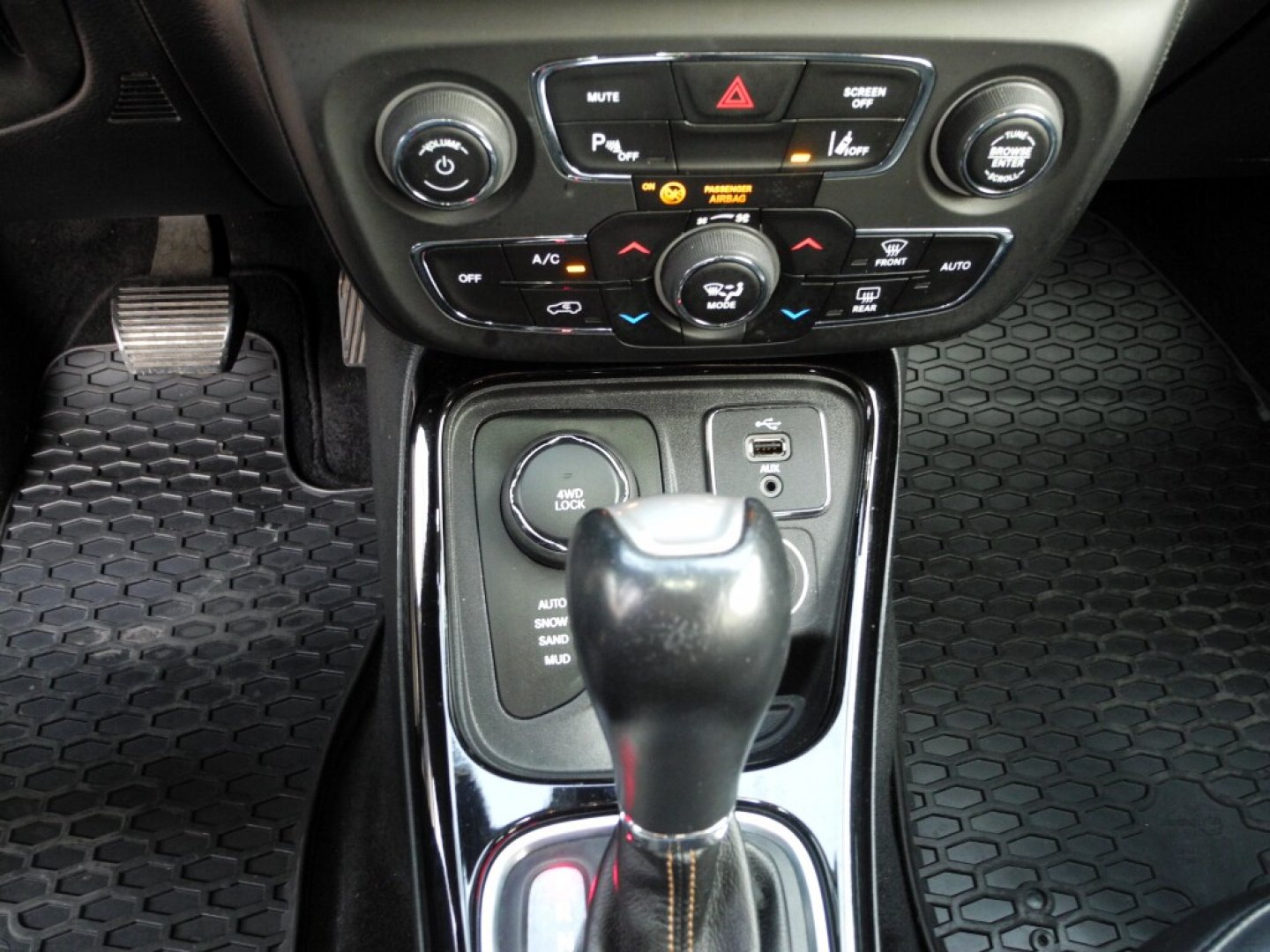 JEEP Compass 2ª serie Compass 2.0 Multijet II aut. 4WD Limited (14/29)