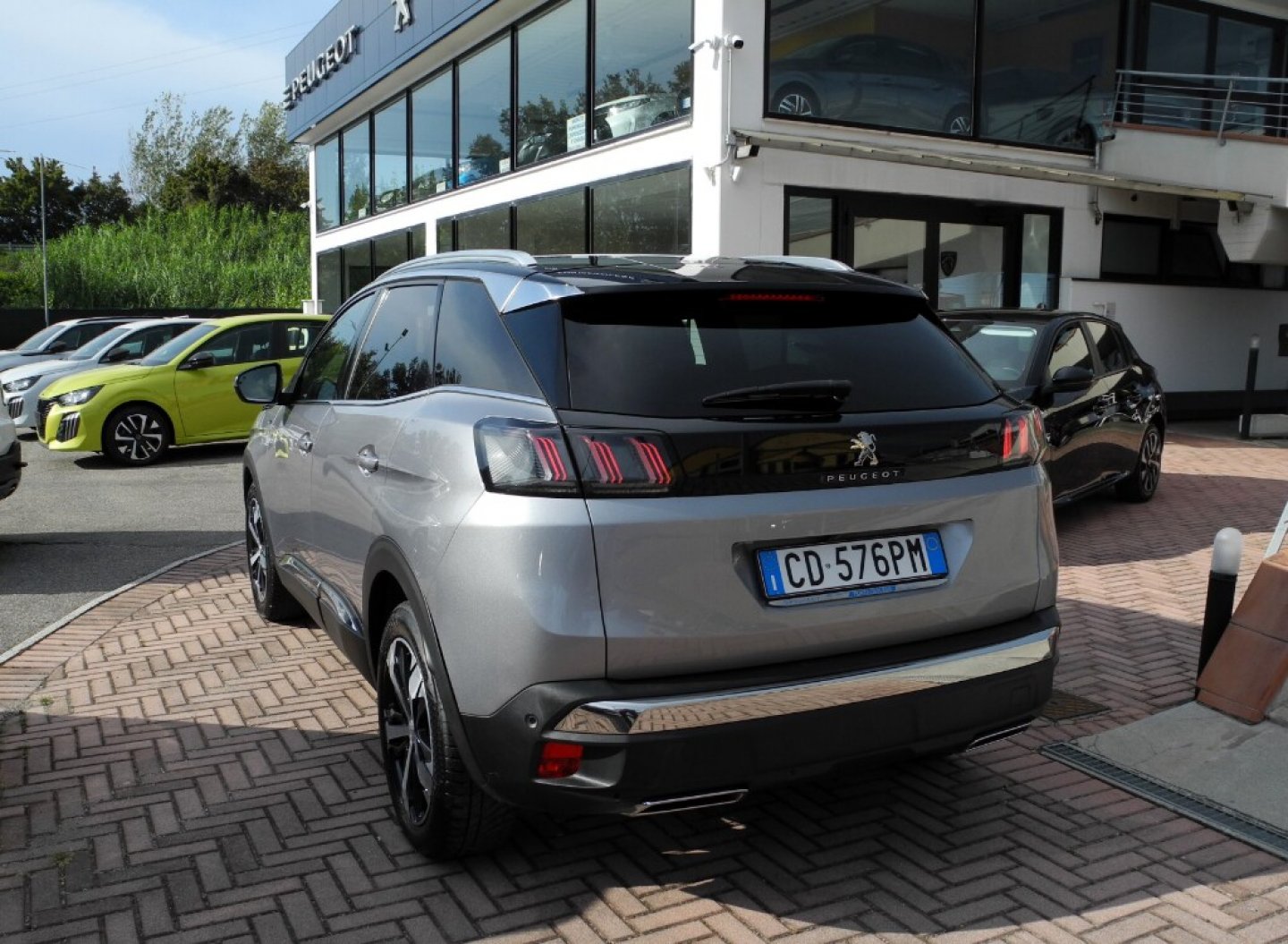 PEUGEOT 3008 2ª serie 3008 BlueHDi 130 S&S EAT8 GT (3/15)